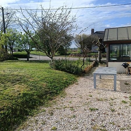Campagne-Jolie Maison Avec Jardin- Proche Dole Chevigny  エクステリア 写真